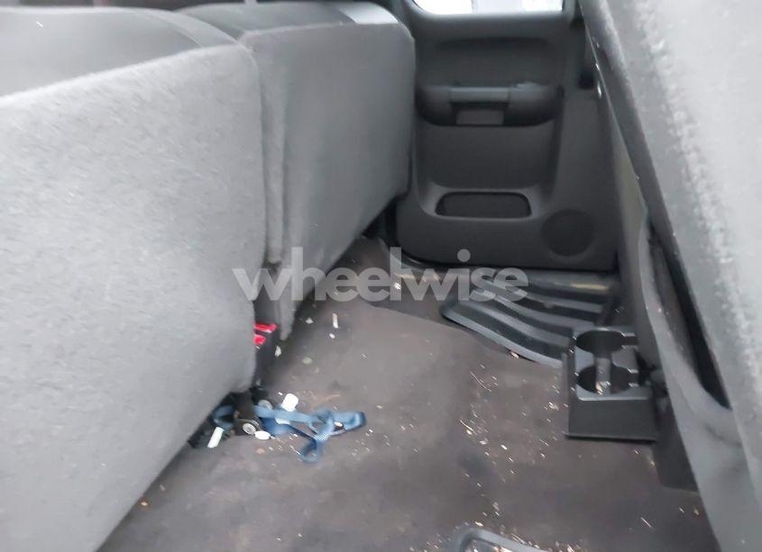 Photo 8 of 2011 Chevrolet Silverado 1500 LT (VIN 1GCRKSE39BZ331819)