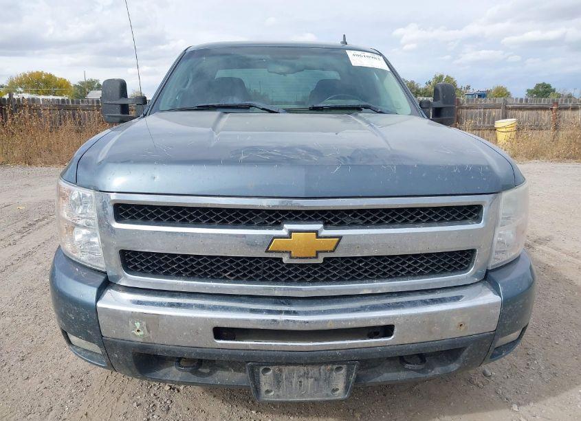 Photo 13 of 2011 Chevrolet Silverado 1500 LT (VIN 1GCRKSE39BZ425327)