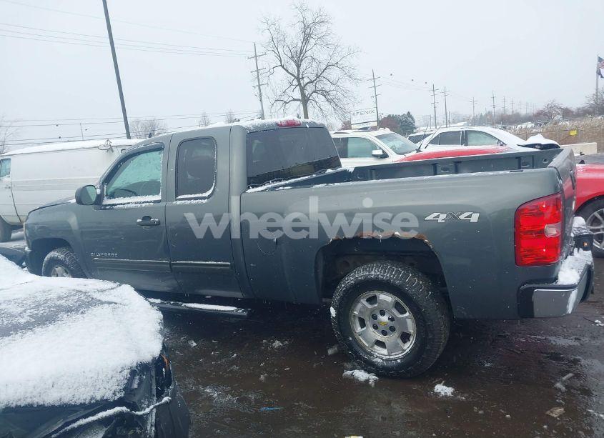 Photo 14 of 2011 Chevrolet Silverado 1500 LT (VIN 1GCRKSE3XBZ251073)