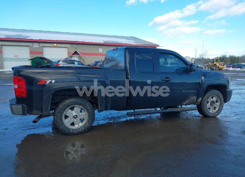 Photo 13 of 2011 Chevrolet Silverado 1500 LT (VIN 1GCRKSE3XBZ276488)