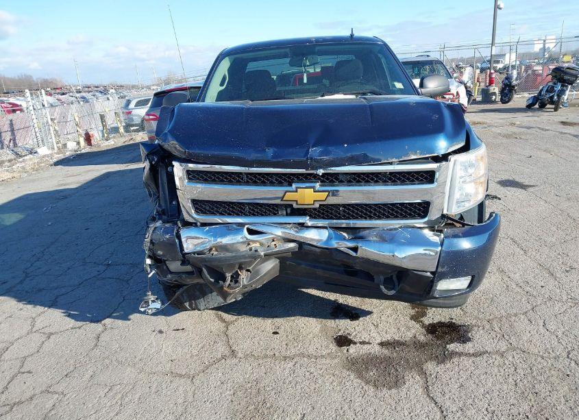 Photo 12 of 2011 Chevrolet Silverado 1500 LT (VIN 1GCRKSE3XBZ316875)