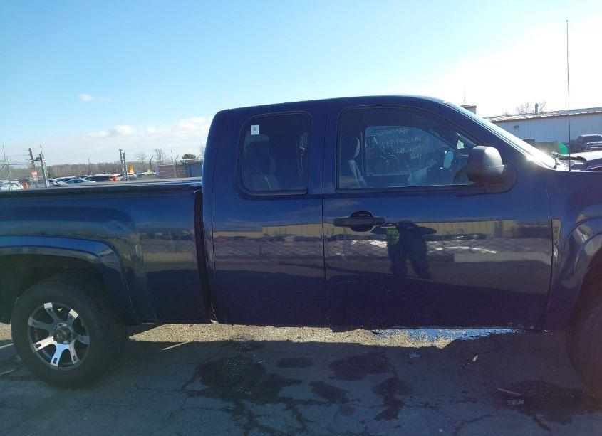 Photo 13 of 2011 Chevrolet Silverado 1500 LT (VIN 1GCRKSE3XBZ316875)