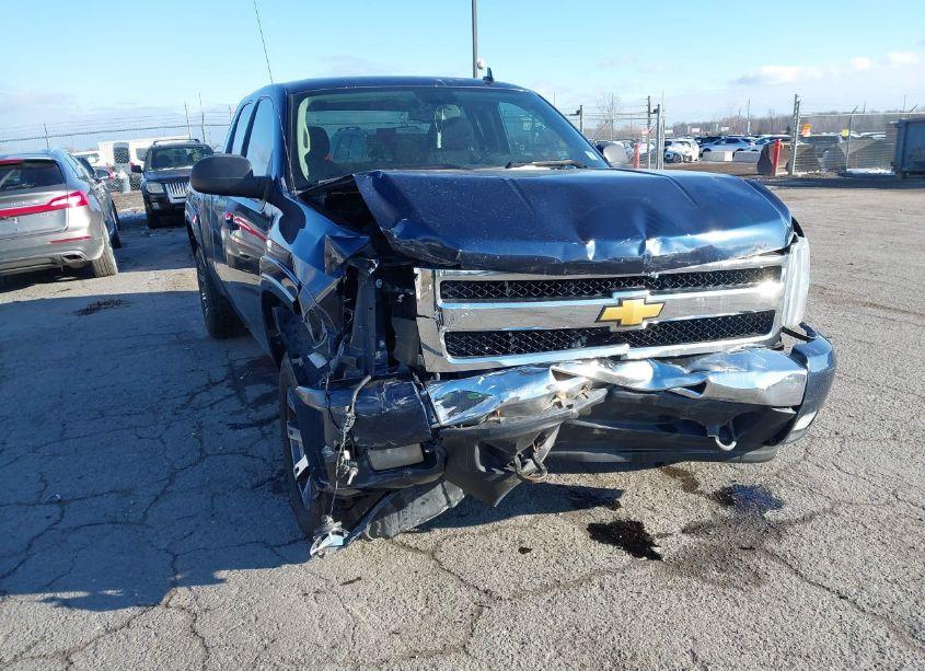 Photo 6 of 2011 Chevrolet Silverado 1500 LT (VIN 1GCRKSE3XBZ316875)