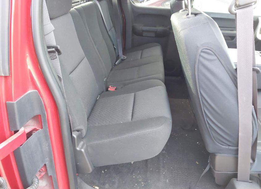 Photo 8 of 2011 Chevrolet Silverado 1500 LT (VIN 1GCRKSE3XBZ446400)