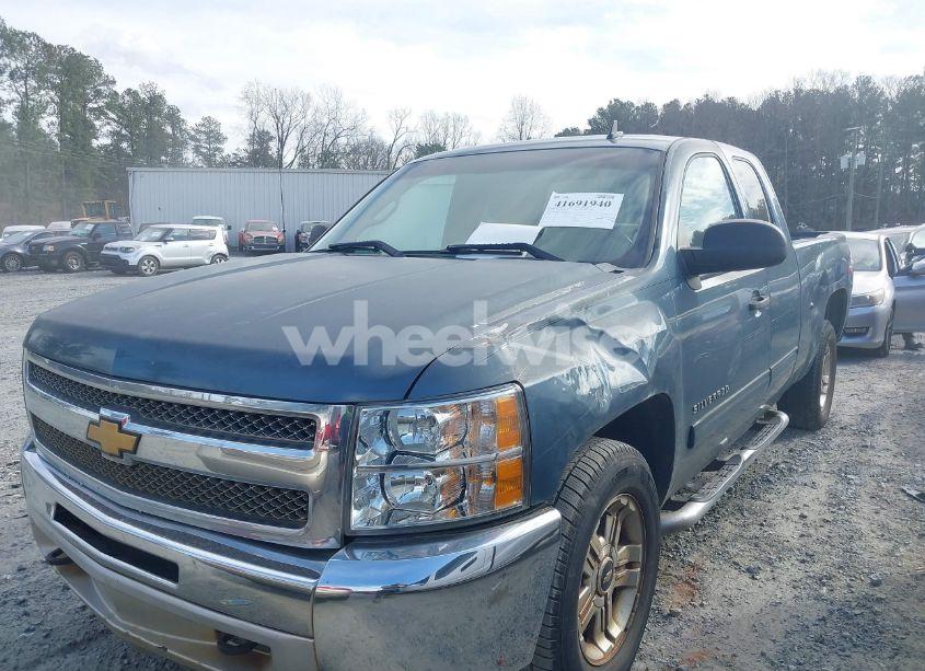 Photo 2 of 2012 Chevrolet Silverado 1500 LT (VIN 1GCRKSE70CZ261048)
