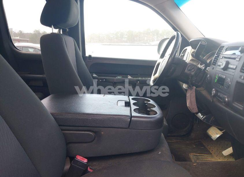 Photo 5 of 2012 Chevrolet Silverado 1500 LT (VIN 1GCRKSE70CZ261048)