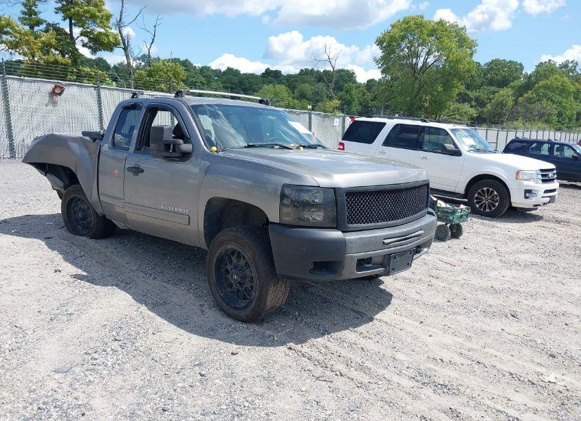 2012 Chevrolet Silverado 1500 LT (VIN 1GCRKSE70CZ337707) main photo