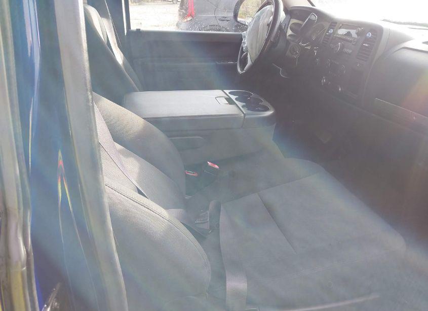 Photo 5 of 2013 Chevrolet Silverado 1500 LT (VIN 1GCRKSE70DZ119347)