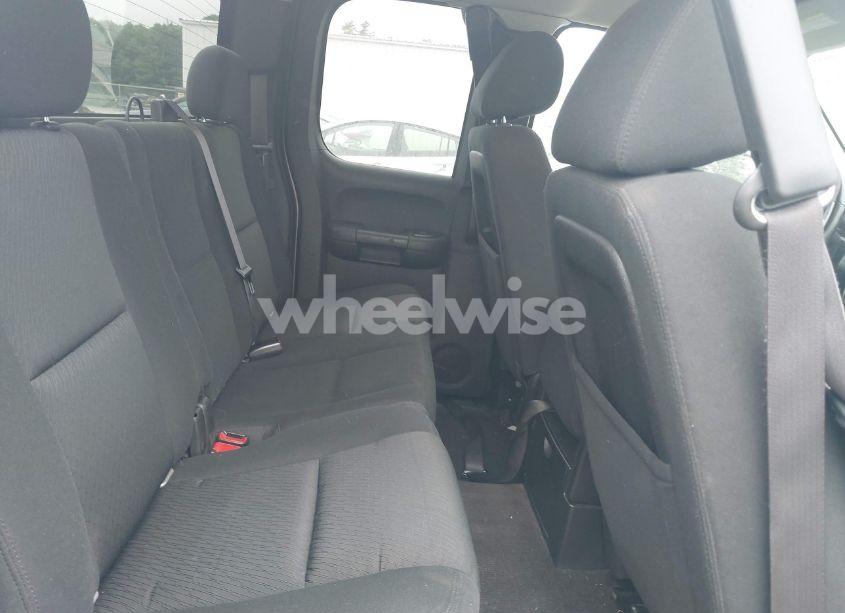 Photo 8 of 2013 Chevrolet Silverado 1500 LT (VIN 1GCRKSE70DZ152901)