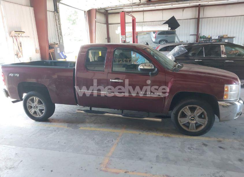 Photo 13 of 2013 Chevrolet Silverado 1500 LT (VIN 1GCRKSE70DZ266879)