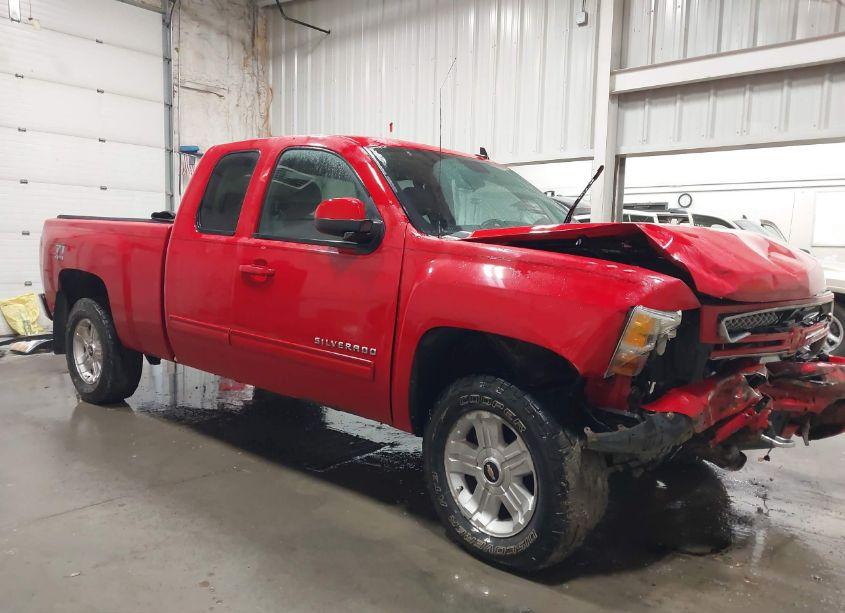 2013 Chevrolet Silverado 1500 LT (VIN 1GCRKSE70DZ272021) main photo