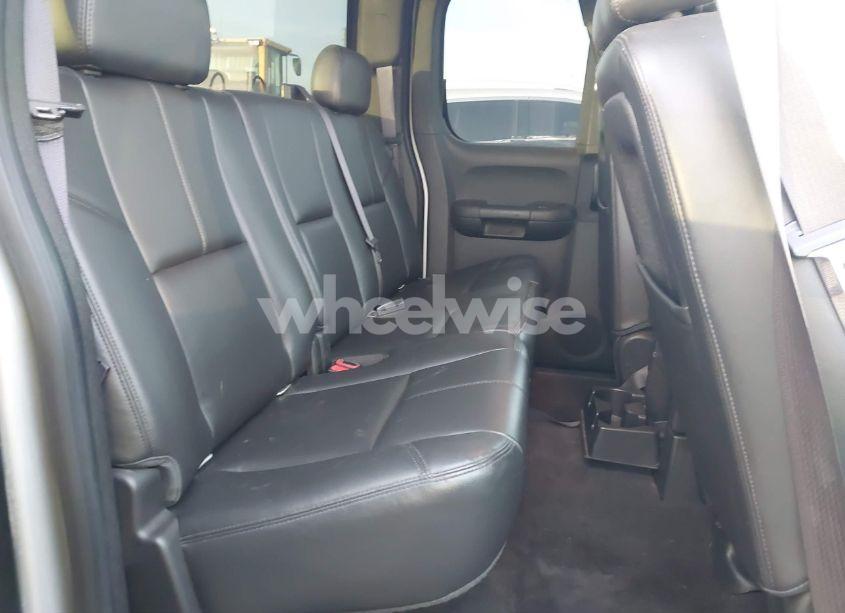 Photo 8 of 2012 Chevrolet Silverado 1500 LT (VIN 1GCRKSE71CZ195299)