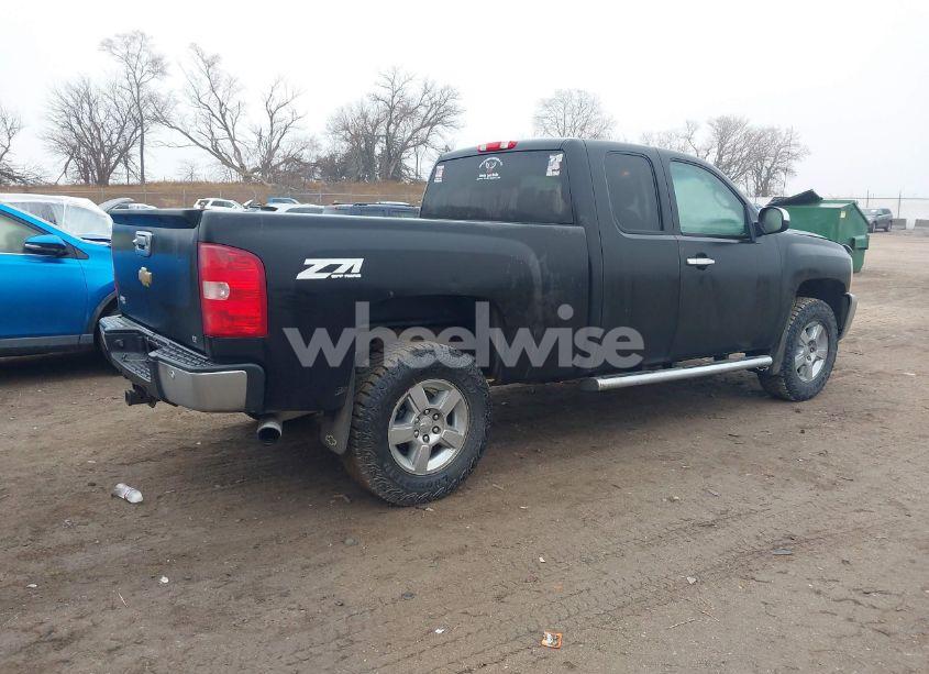 Photo 4 of 2012 Chevrolet Silverado 1500 LT (VIN 1GCRKSE71CZ209864)