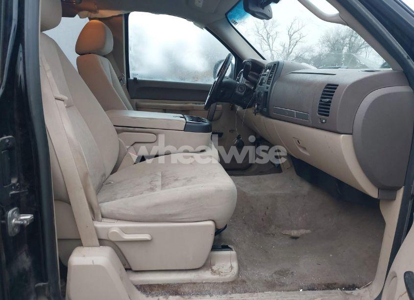 Photo 5 of 2012 Chevrolet Silverado 1500 LT (VIN 1GCRKSE71CZ209864)