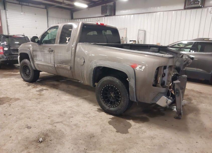 Photo 3 of 2012 Chevrolet Silverado 1500 LT (VIN 1GCRKSE71CZ226213)