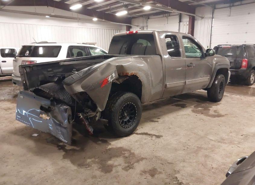 Photo 4 of 2012 Chevrolet Silverado 1500 LT (VIN 1GCRKSE71CZ226213)