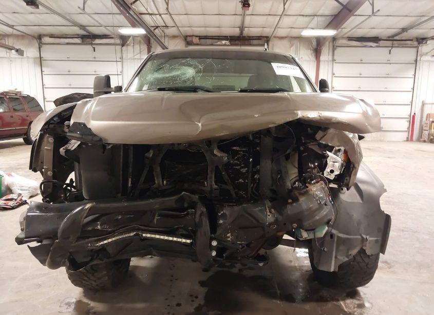 Photo 6 of 2012 Chevrolet Silverado 1500 LT (VIN 1GCRKSE71CZ260216)