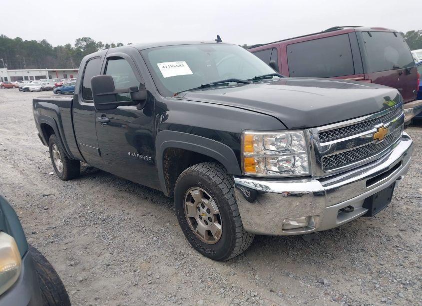 2012 Chevrolet Silverado 1500 LT (VIN 1GCRKSE71CZ295015) main photo