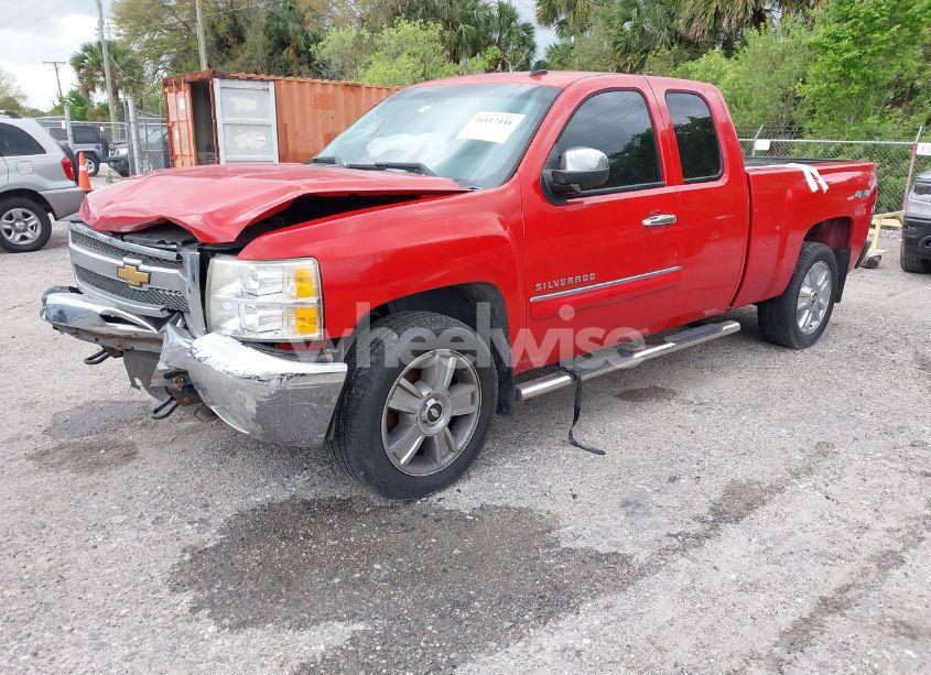 Photo 2 of 2012 Chevrolet Silverado 1500 LT (VIN 1GCRKSE71CZ319541)