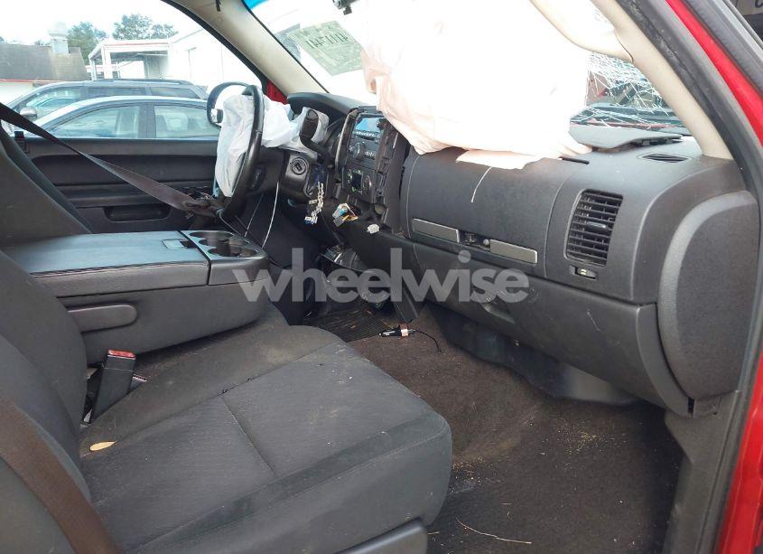 Photo 5 of 2012 Chevrolet Silverado 1500 LT (VIN 1GCRKSE71CZ319541)