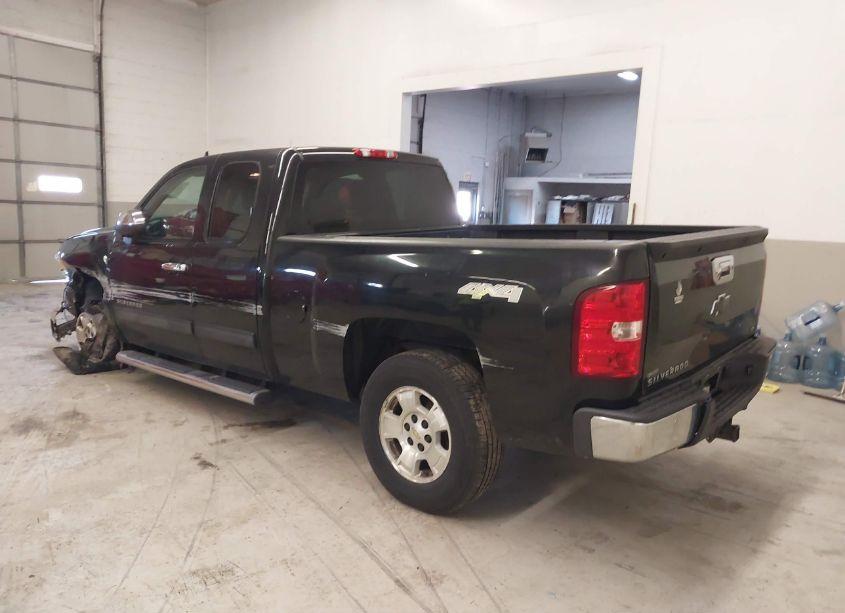 Photo 3 of 2013 Chevrolet Silverado 1500 LT (VIN 1GCRKSE71DZ164832)