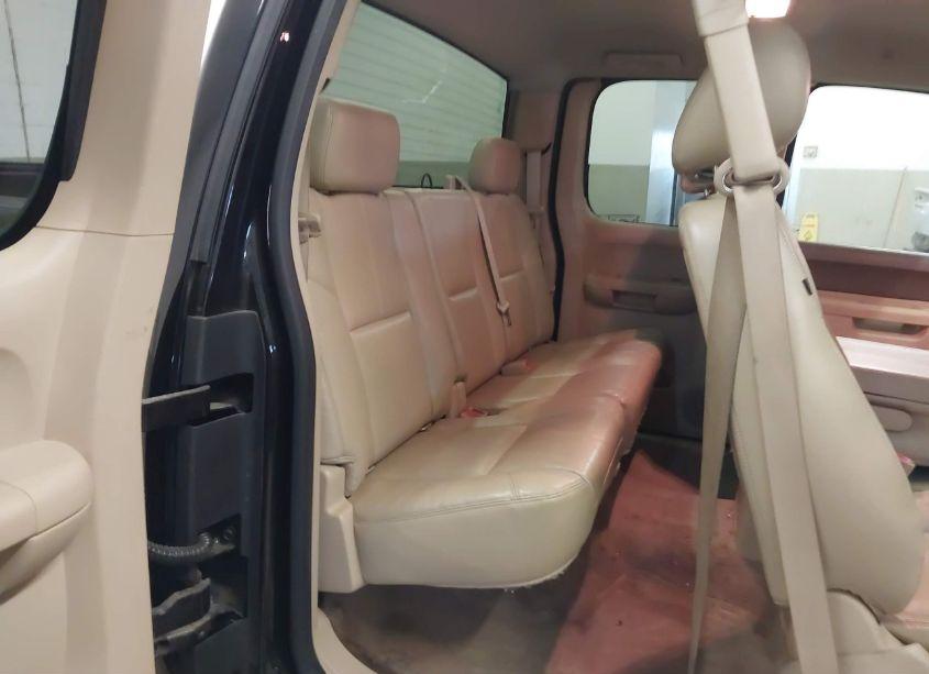 Photo 8 of 2013 Chevrolet Silverado 1500 LT (VIN 1GCRKSE71DZ164832)