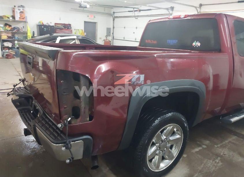 Photo 13 of 2013 Chevrolet Silverado 1500 LT (VIN 1GCRKSE71DZ253400)