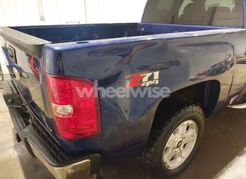 Photo 12 of 2013 Chevrolet Silverado 1500 (VIN 1GCRKSE71DZ359720)