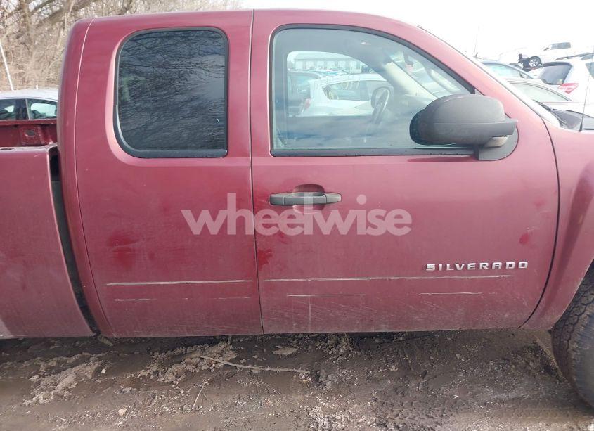 Photo 13 of 2013 Chevrolet Silverado 1500 LT (VIN 1GCRKSE72DZ111105)