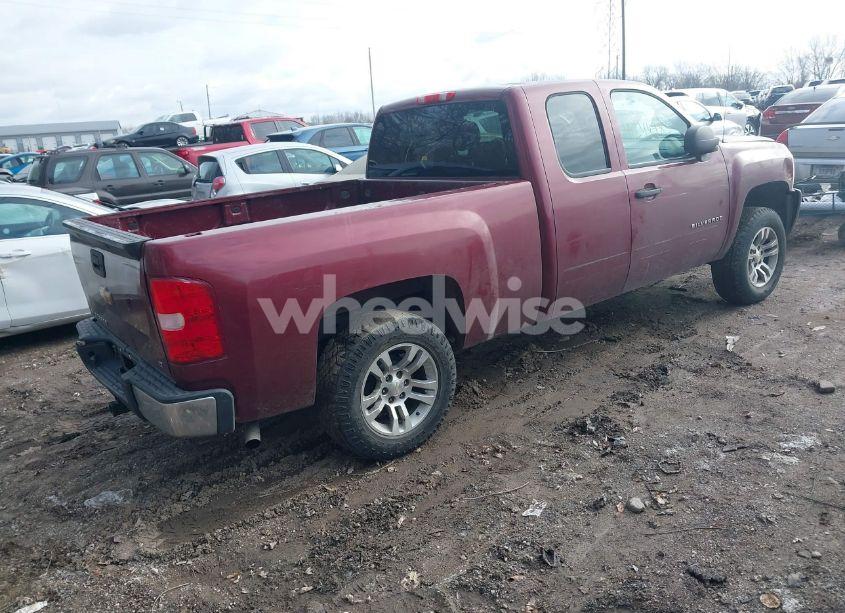 Photo 4 of 2013 Chevrolet Silverado 1500 LT (VIN 1GCRKSE72DZ111105)