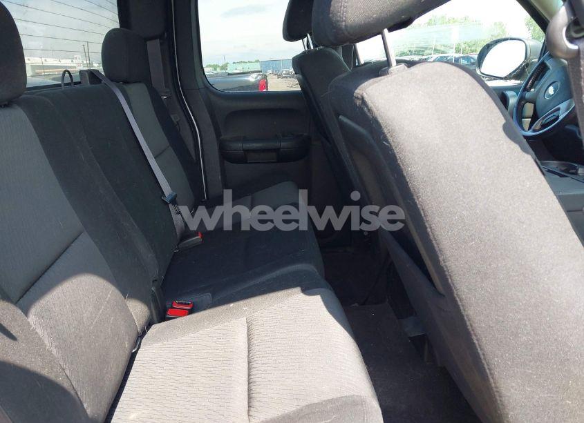 Photo 8 of 2013 Chevrolet Silverado 1500 LT (VIN 1GCRKSE72DZ320876)