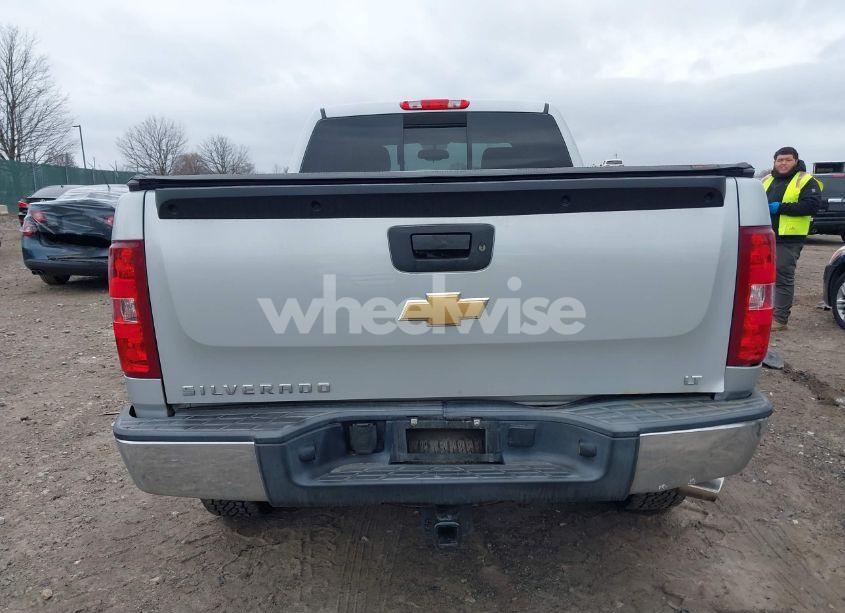 Photo 16 of 2013 Chevrolet Silverado 1500 LT (VIN 1GCRKSE72DZ355577)