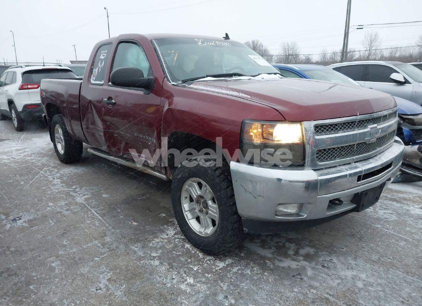 2013 Chevrolet Silverado 1500 LT (VIN 1GCRKSE72DZ378616) main photo