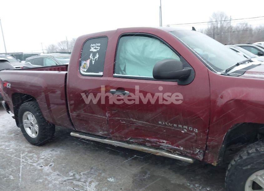 Photo 13 of 2013 Chevrolet Silverado 1500 LT (VIN 1GCRKSE72DZ378616)