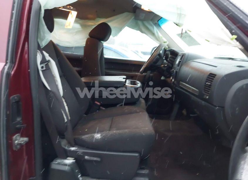 Photo 5 of 2013 Chevrolet Silverado 1500 LT (VIN 1GCRKSE72DZ378616)