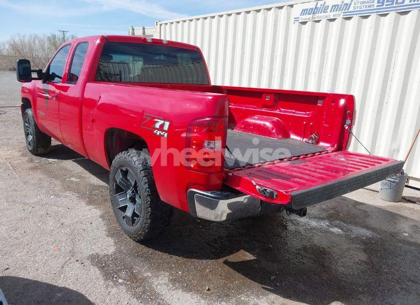 Photo 3 of 2012 Chevrolet Silverado 1500 LT (VIN 1GCRKSE73CZ243157)