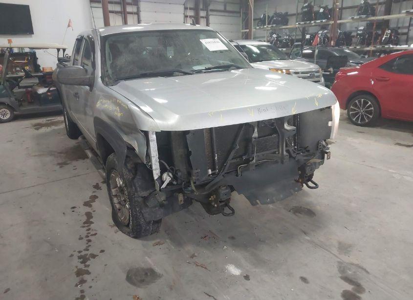 Photo 6 of 2013 Chevrolet Silverado 1500 LT (VIN 1GCRKSE73DZ114921)