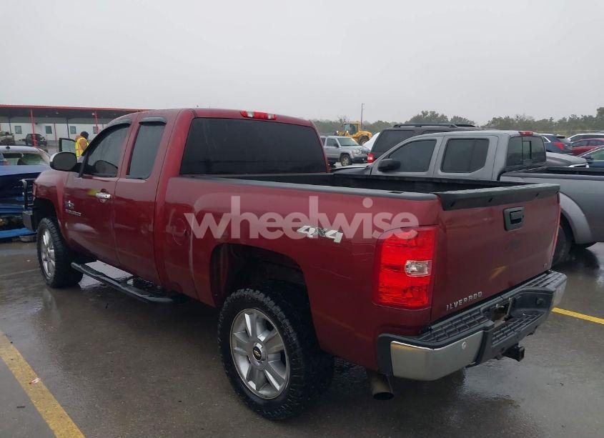 Photo 3 of 2013 Chevrolet Silverado 1500 LT (VIN 1GCRKSE73DZ236436)