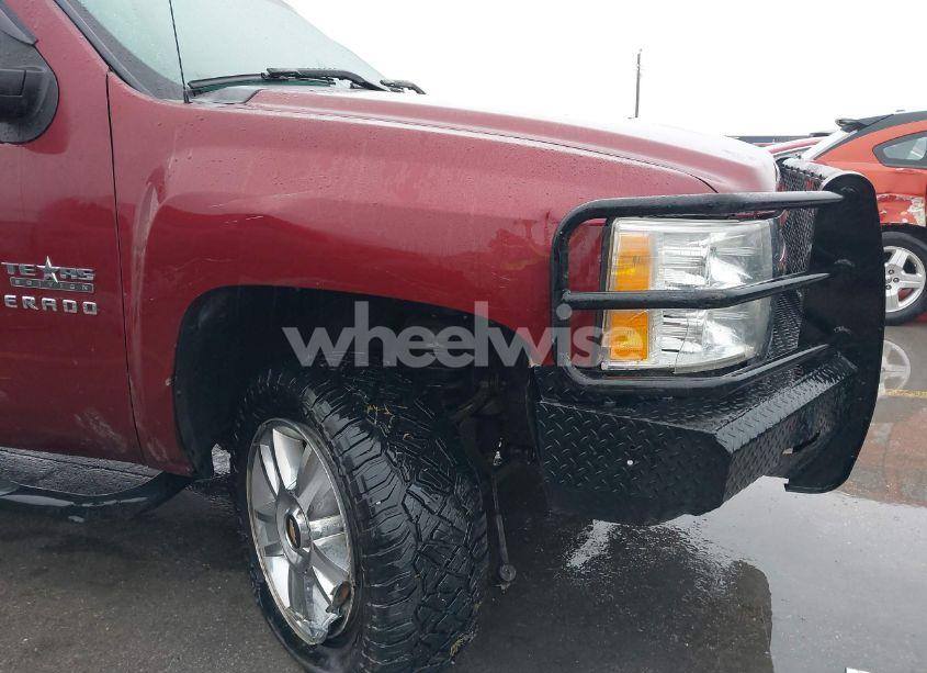 Photo 6 of 2013 Chevrolet Silverado 1500 LT (VIN 1GCRKSE73DZ236436)