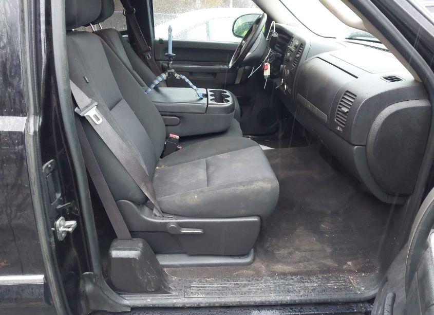 Photo 5 of 2013 Chevrolet Silverado 1500 LT (VIN 1GCRKSE73DZ242396)