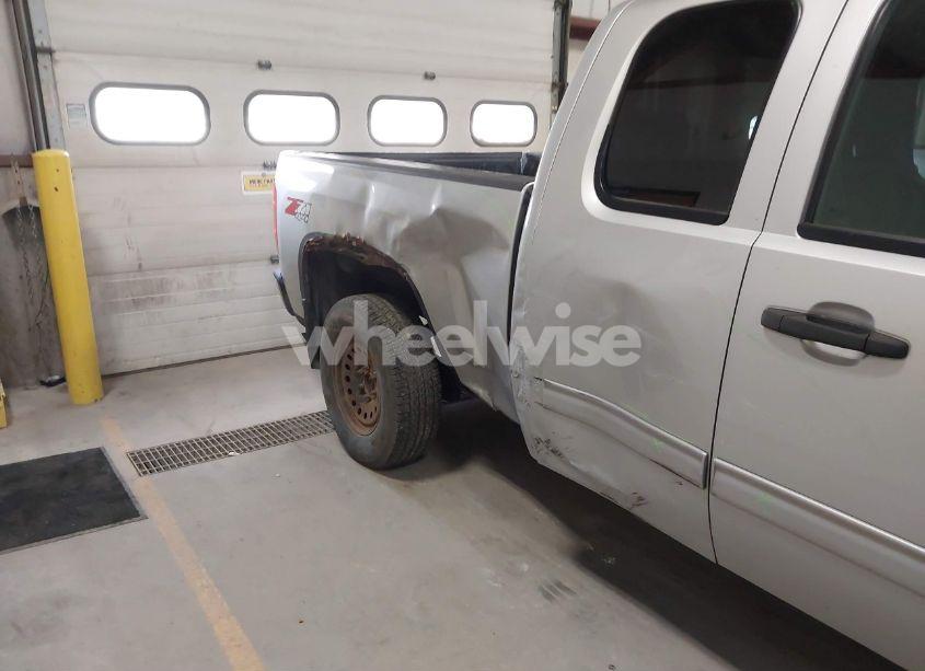Photo 6 of 2013 Chevrolet Silverado 1500 LT (VIN 1GCRKSE73DZ328002)