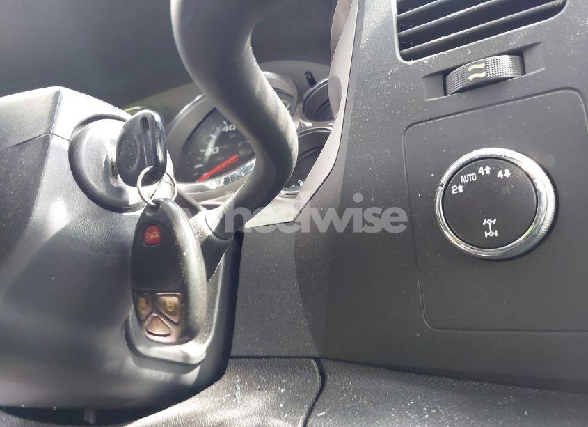 Photo 11 of 2012 Chevrolet Silverado 1500 LT (VIN 1GCRKSE74CZ203847)