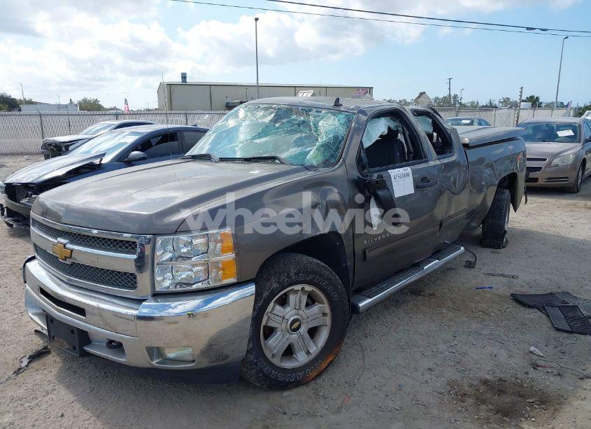 Photo 2 of 2012 Chevrolet Silverado 1500 LT (VIN 1GCRKSE74CZ203847)