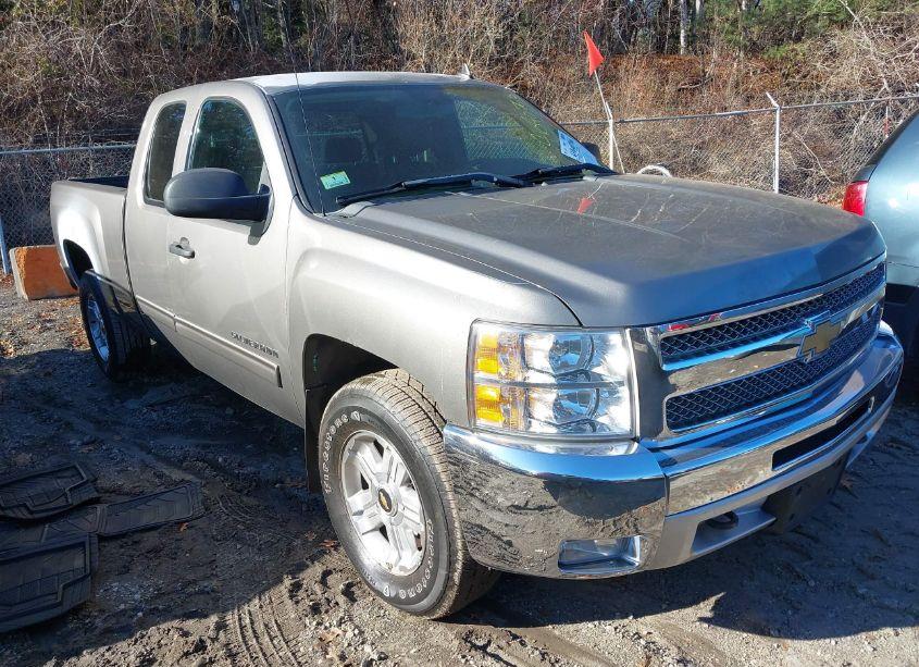 2012 Chevrolet Silverado 1500 LT (VIN 1GCRKSE74CZ261411) main photo