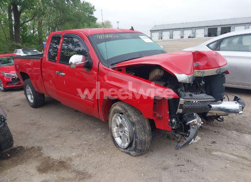 2012 Chevrolet Silverado 1500 LT (VIN 1GCRKSE74CZ312163) main photo