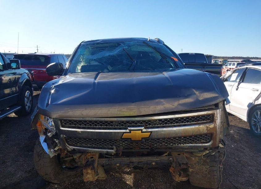 Photo 13 of 2013 Chevrolet Silverado 1500 LT (VIN 1GCRKSE74DZ251897)