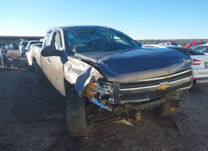 Photo 6 of 2013 Chevrolet Silverado 1500 LT (VIN 1GCRKSE74DZ251897)