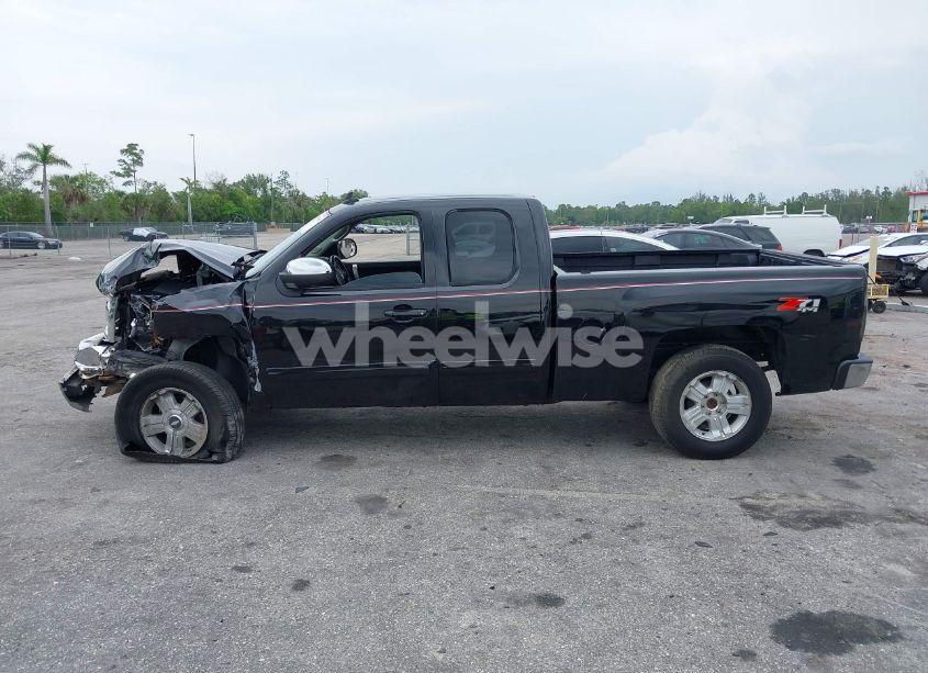 Photo 14 of 2013 Chevrolet Silverado 1500 LT (VIN 1GCRKSE74DZ305764)