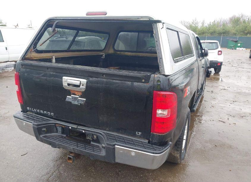 Photo 4 of 2013 Chevrolet Silverado 1500 LT (VIN 1GCRKSE74DZ382778)