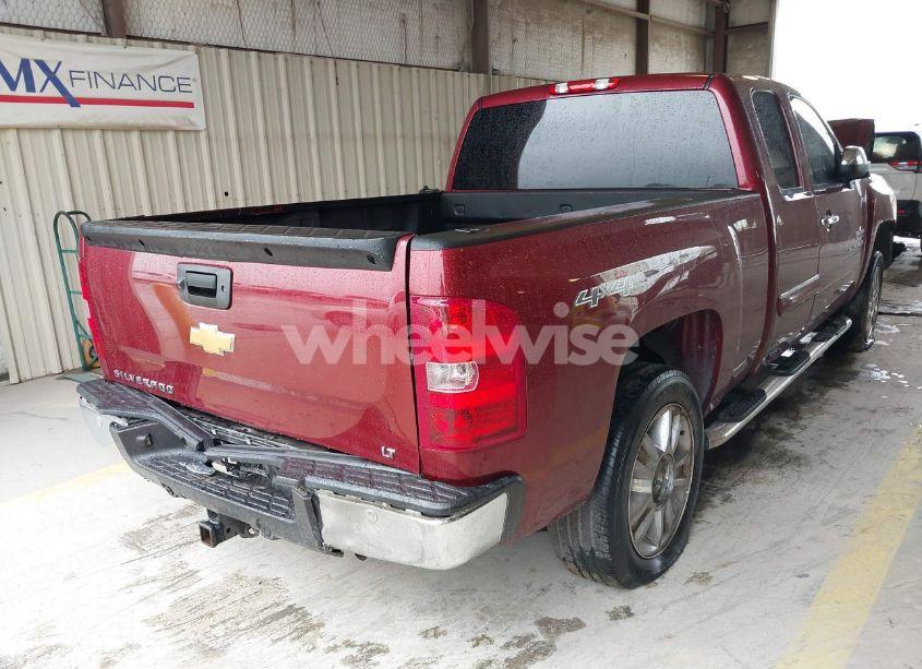 Photo 4 of 2013 Chevrolet Silverado 1500 LT (VIN 1GCRKSE75DZ176501)